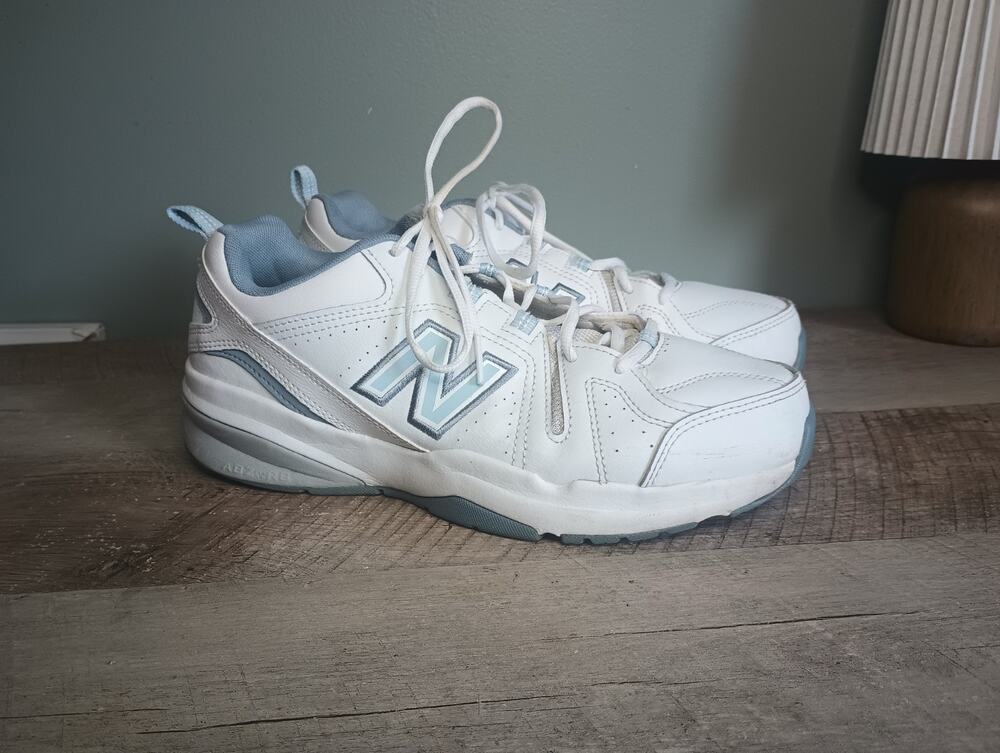 New Balance 608 Trainers Athletic Sneakers Mens 8 Womens 9.5 White V5 WX608v5